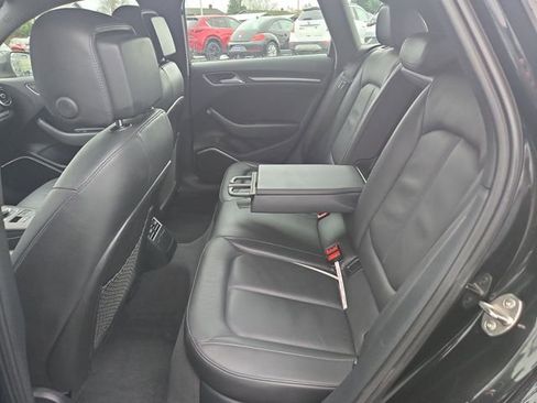 Used 2018 Audi A3 e-tron Premium Plus w/ Technology Package image 11