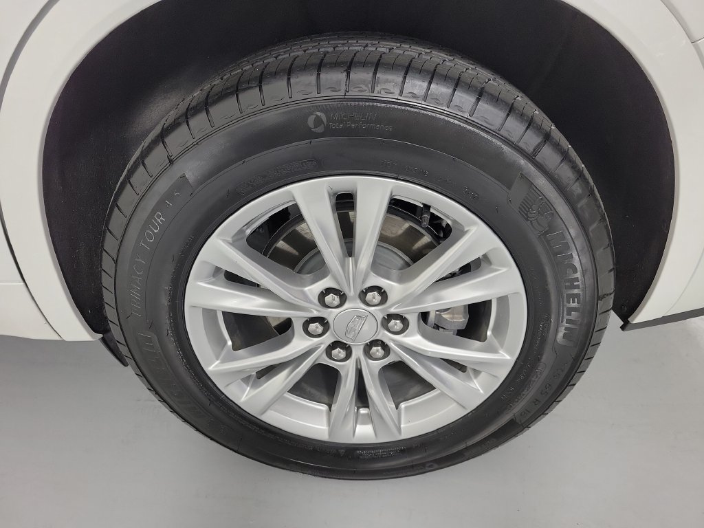 Used 2024 Cadillac XT6 Luxury FWD image 11