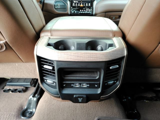 Used 2022 RAM 3500 Limited AWD/4WD image 28