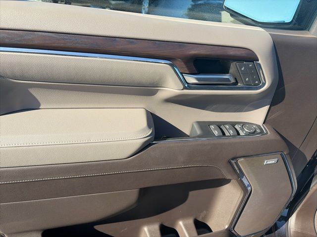 Used 2023 GMC Sierra 1500 SLT w/ SLT Premium Package AWD/4WD image 17