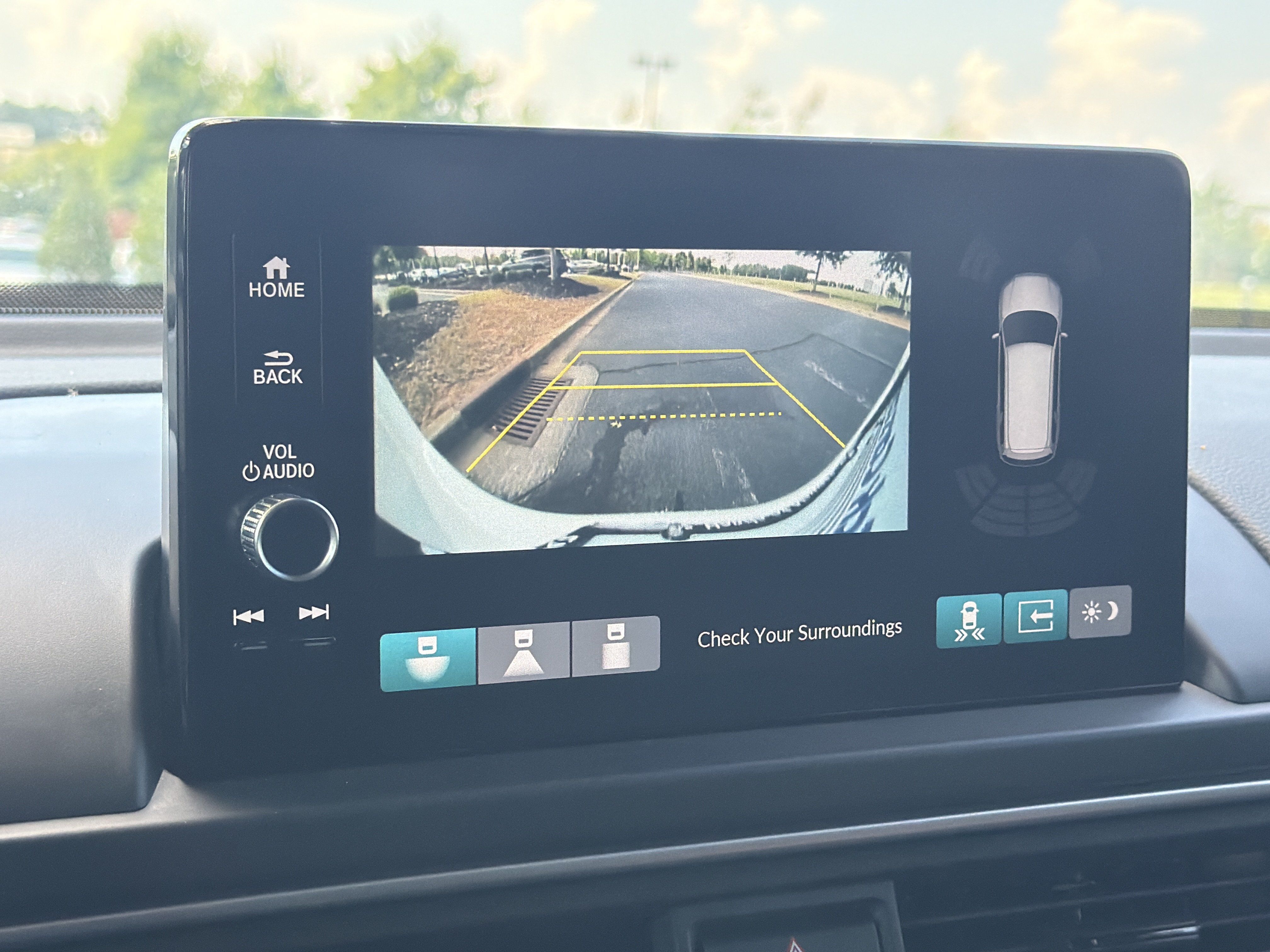 Used 2025 Honda Pilot EX-L image 14
