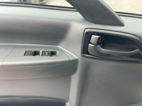 Used 2024 Chevrolet Low Cab Forward image 27