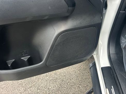 Used 2023 Toyota Tacoma TRD Sport image 33