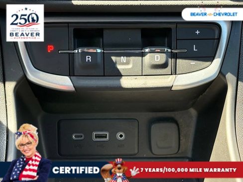 Used 2024 GMC Terrain SLE FWD image 20