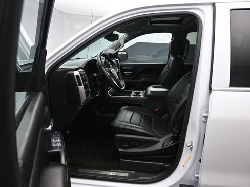 Used 2018 GMC Sierra 1500 Denali w/ Denali Ultimate Package AWD/4WD image 12