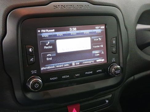 Used 2016 Jeep Renegade 75th Anniversary image 24