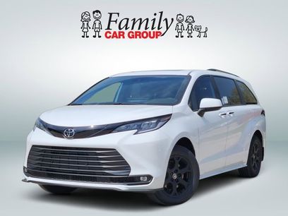 New 2026 Toyota Sienna XLE Woodland Edition