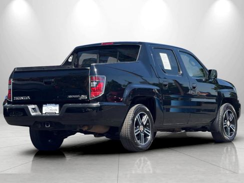 Used 2014 Honda Ridgeline Sport image 2