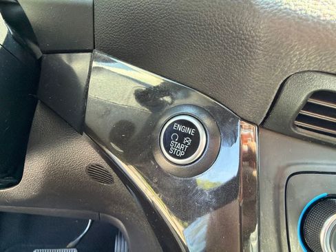 Used 2017 Ford Escape Titanium FWD image 22