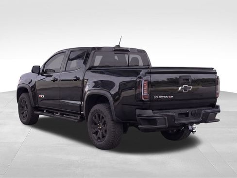 Used 2020 Chevrolet Colorado Z71 w/ Z71 Midnight Edition AWD/4WD image 2