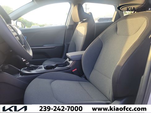 New 2026 Kia K4 FWD image 25