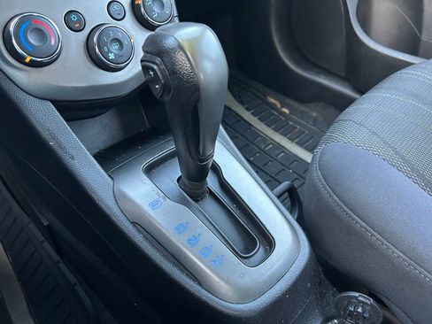 Used 2013 Chevrolet Sonic LT image 25