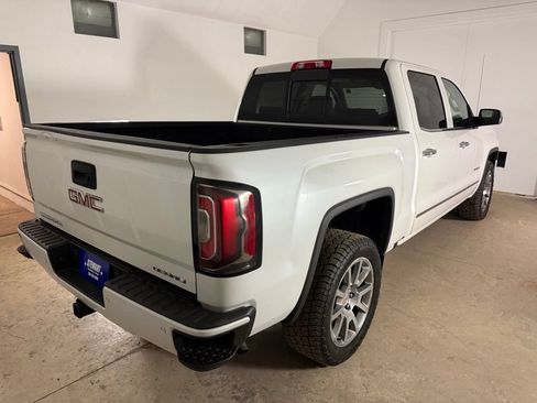 Used 2018 GMC Sierra 1500 Denali AWD/4WD image 5