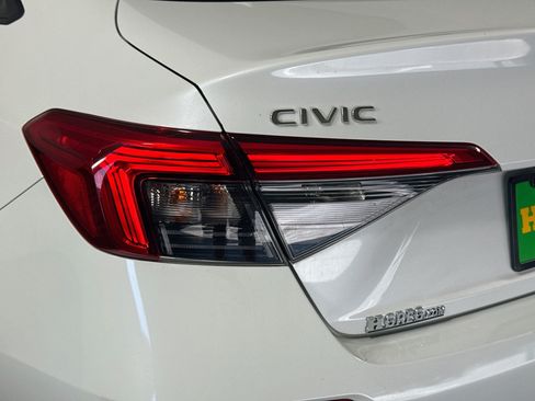Used 2022 Honda Civic Sport image 36