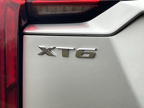 Used 2020 Cadillac XT6 Premium Luxury image 25