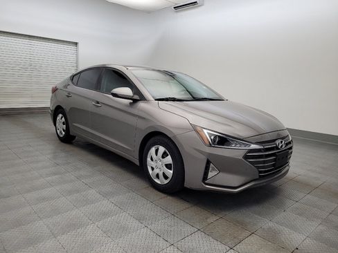 Used 2020 Hyundai Elantra SE w/ Cargo Package (C1) image 13