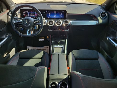 Certified 2025 Mercedes-Benz GLB 35 AMG 4MATIC image 17