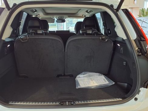New 2026 Volvo XC90 B6 Plus w/ Protection Package AWD/4WD image 9