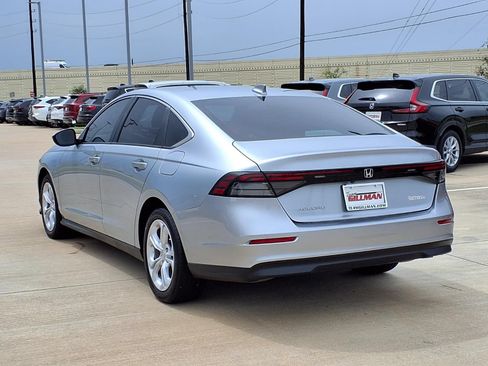 Used 2025 Honda Accord LX image 2