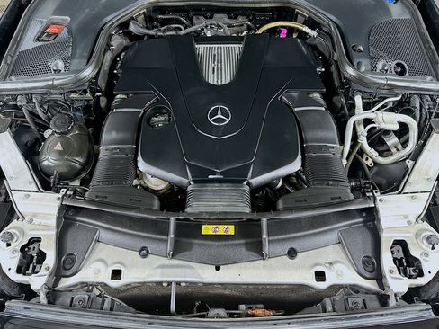 Used 2020 Mercedes-Benz E 450 4MATIC Sedan image 30