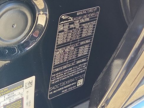 Used 2024 Jaguar F-PACE R-Dynamic S image 30