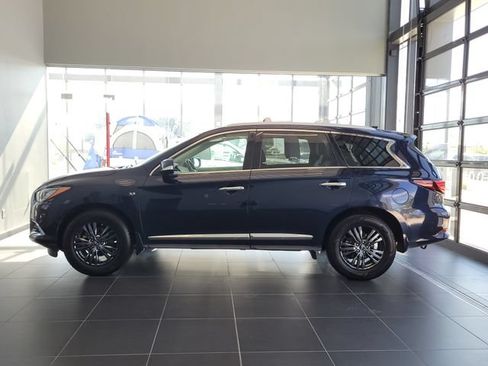 Used 2018 INFINITI QX60 Luxe w/ Premium Plus Package AWD/4WD image 2
