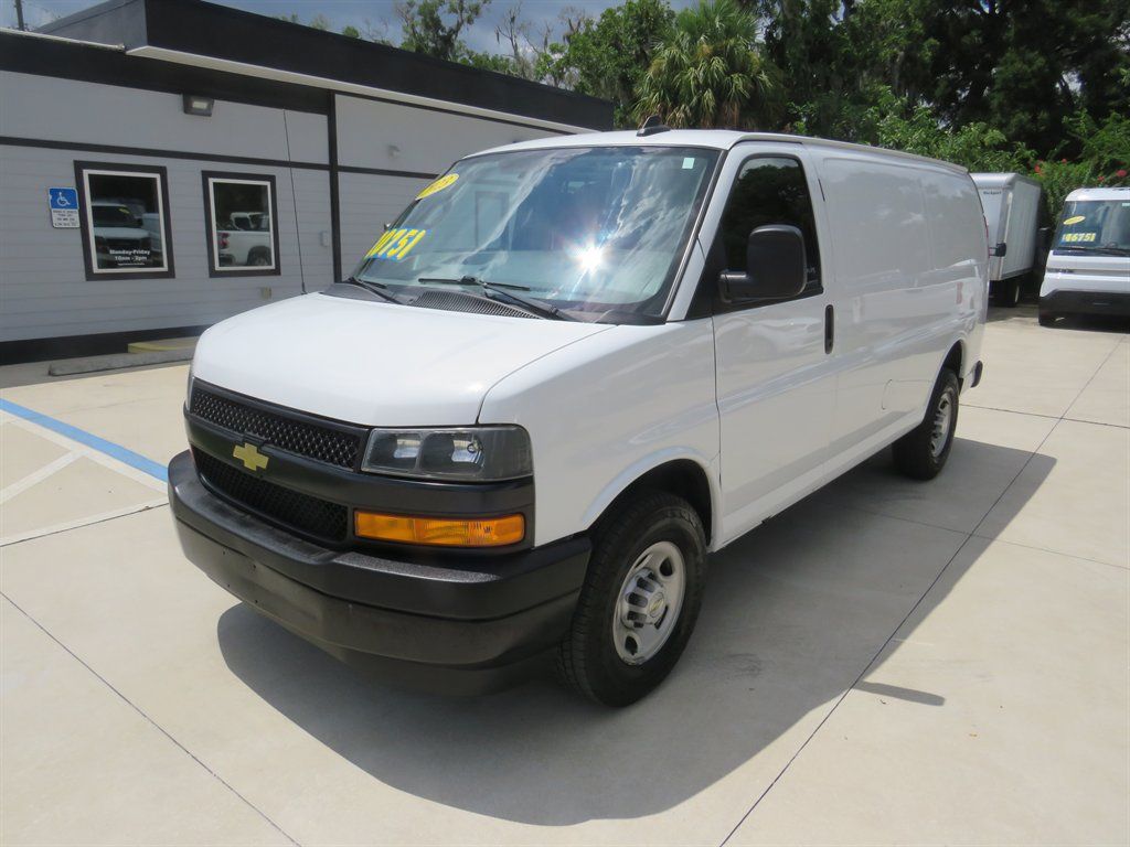 Used 2023 Chevrolet Express 2500 w/ Driver Convenience Package RWD image 3