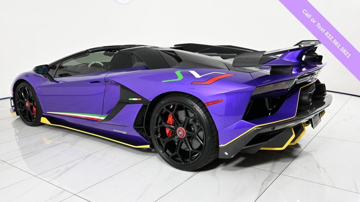 Used 2021 Lamborghini Aventador SVJ AWD/4WD image 36