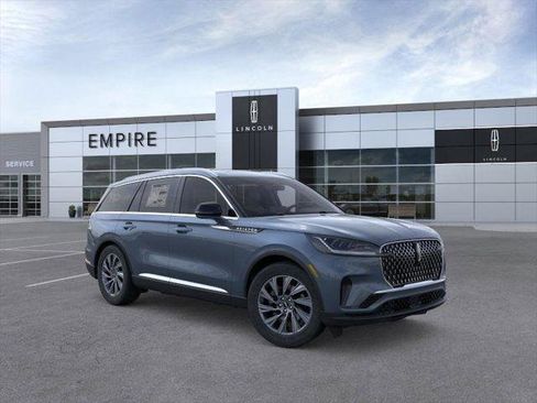 New 2025 Lincoln Aviator AWD w/ Equipment Group 101A image 7