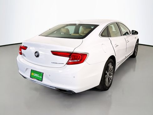Used 2017 Buick LaCrosse Essence image 10