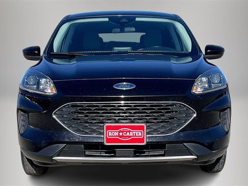 Used 2021 Ford Escape SE w/ Cold Weather Package image 3