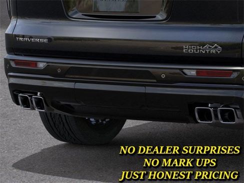 New 2026 Chevrolet Traverse High Country w/ LPO, Floor Liner Package image 14