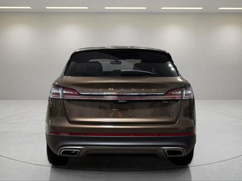 Certified 2022 Lincoln Nautilus Reserve AWD/4WD image 4