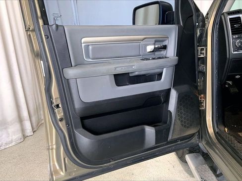 Used 2014 RAM 1500 Lone Star RWD image 21