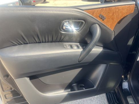 Used 2023 Nissan Armada SL w/ Cargo Package AWD/4WD image 7