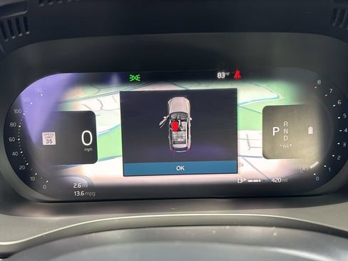 Certified 2025 Volvo XC60 B5 Plus AWD/4WD image 15
