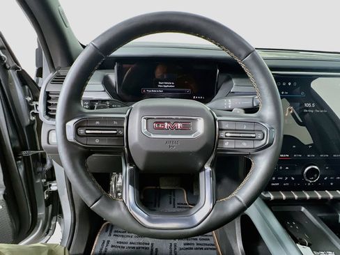 Certified 2024 GMC Acadia AT4 w/ Luxury Package AWD/4WD image 10