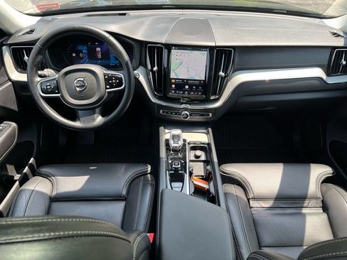 Certified 2025 Volvo XC60 B5 Ultra w/ Protection Package Premier AWD/4WD image 24