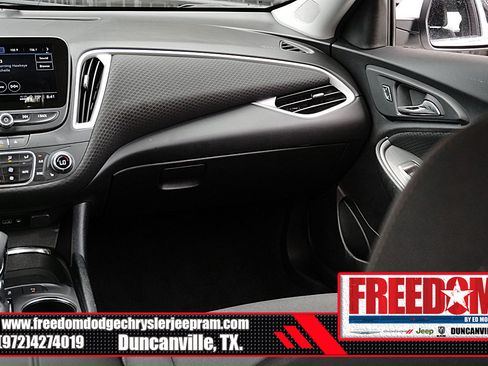 Used 2024 Chevrolet Malibu LT FWD image 36