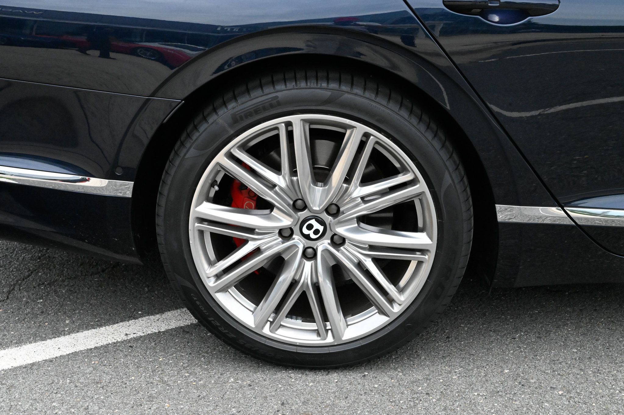 Used 2022 Bentley Flying Spur V8 AWD/4WD image 11