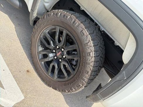 Used 2026 GMC Sierra 1500 Elevation w/ Elevation Select Package image 14