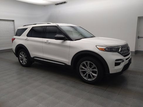 Used 2020 Ford Explorer Limited AWD/4WD image 11