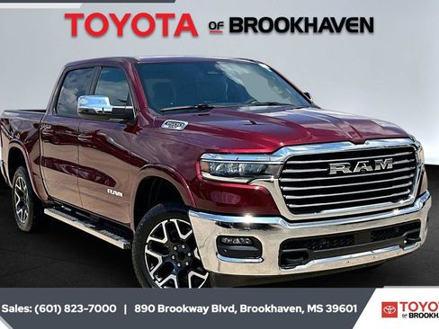 Used 2025 RAM 1500 Laramie w/ Off Road Group AWD/4WD image 1