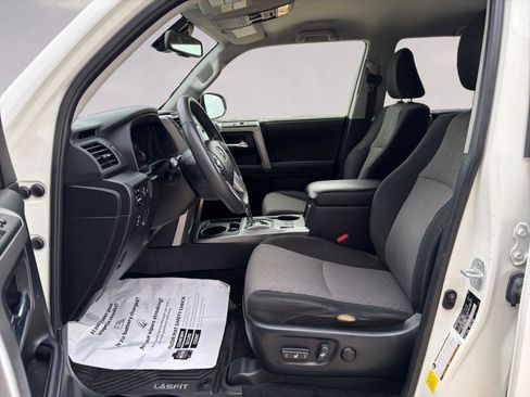 Used 2021 Toyota 4Runner SR5 image 9