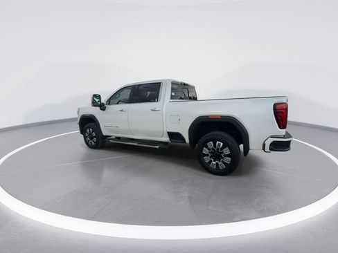 Used 2024 GMC Sierra 2500 Denali w/ Technology Package AWD/4WD image 6