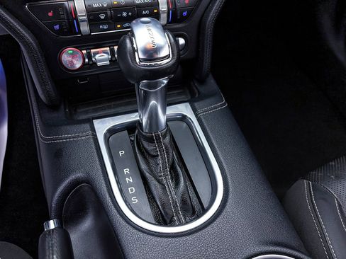 Used 2019 Ford Mustang GT Premium w/ Equipment Group 401A image 27