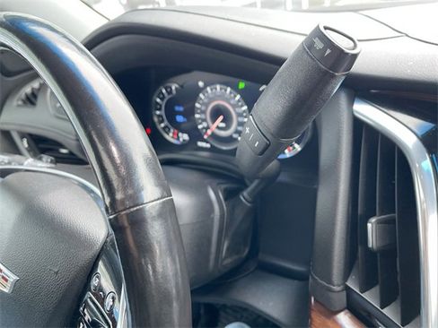 Used 2016 Cadillac Escalade Premium image 15