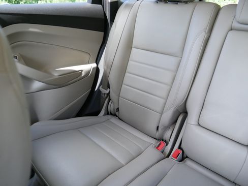 Used 2016 Ford Escape Titanium FWD image 12
