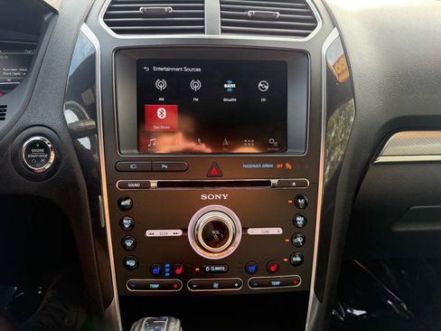 Used 2018 Ford Explorer Sport w/ Equipment Group 401A AWD/4WD image 20