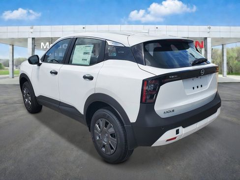 New 2026 Nissan Kicks S w/ Charging Package FWD image 4